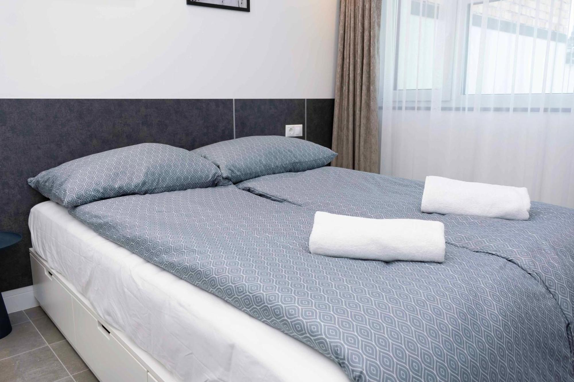 Luxury Cozy 2 Bdr Downtown Apt.6 Boedapest Buitenkant foto